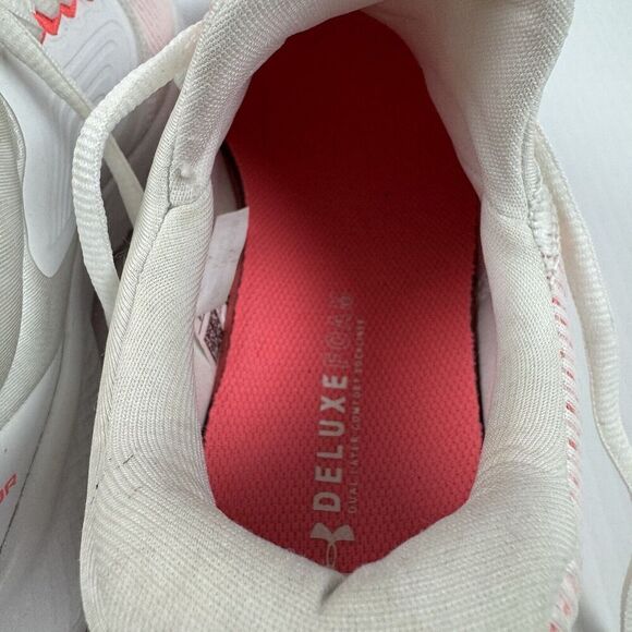 Under Armour Womens Charged Vantage 2 ICE Running Shoes sz 9 White/Neon 3025429 - Picture 14 of 15